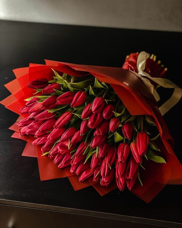 Тюльпаны 🌷, артикул F1154204 - 29281 рублей, доставка по городу. Flawery - доставка цветов