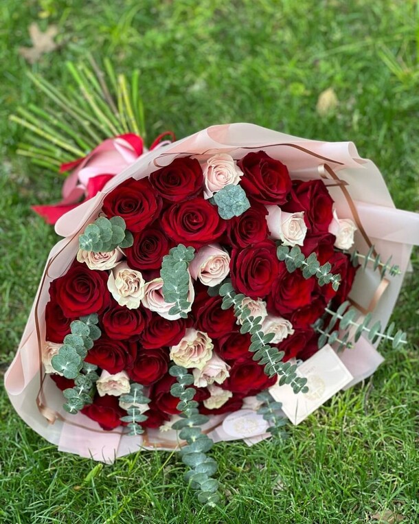 Пышный бал, артикул F1158891 - 23342 рублей, доставка по городу. Flawery - доставка цветов