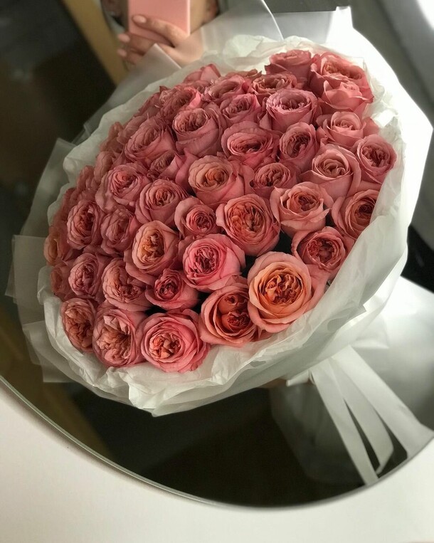 Розы пионовидные, артикул F1158895 - 36601 рублей, доставка по городу. Flawery - доставка цветов