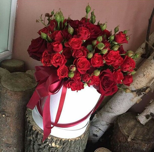 Атласное чудо, артикул F17959 - 7999 рублей, доставка по городу. Flawery - доставка цветов