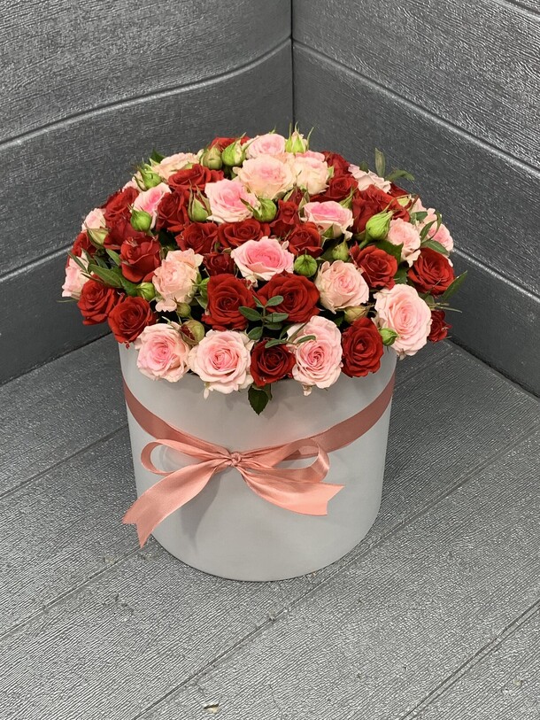 Нежнейшая коробка, артикул F17978 - 10889 рублей, доставка по городу. Flawery - доставка цветов