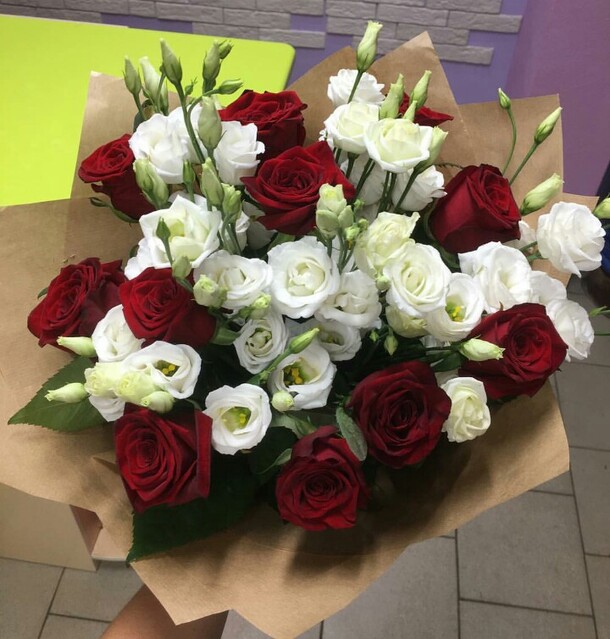 "амели", артикул F17996 - 7794 рублей, доставка по городу. Flawery - доставка цветов