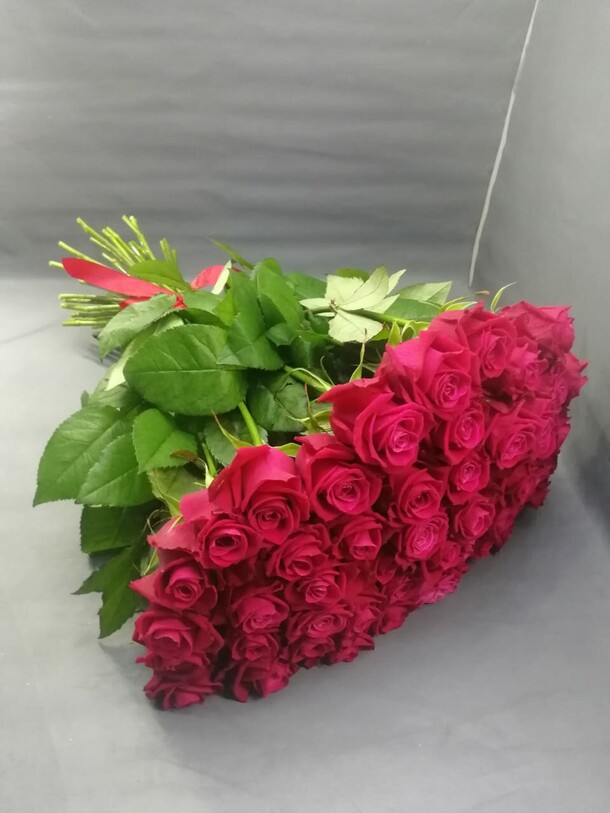 Шангри-ла, артикул F18001 - 13309 рублей, доставка по городу. Flawery - доставка цветов