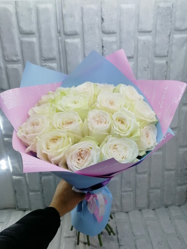 Ароматные розы, артикул F19156 - 14494 рублей, доставка по городу. Flawery - доставка цветов