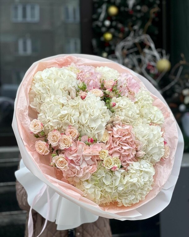 I love joy, артикул F19501 - 16104 рублей, доставка по городу. Flawery - доставка цветов