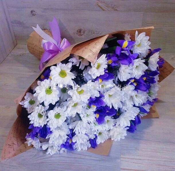 Букет из хризантемы, артикул F19572 - 7259 рублей, доставка по городу. Flawery - доставка цветов