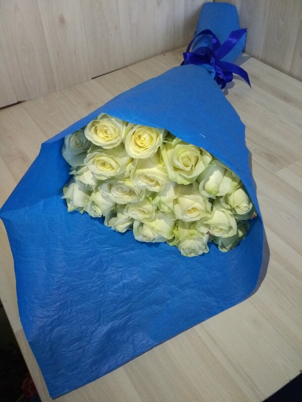 Букет из белых роз., артикул F20197 - 5313 рублей, доставка по городу. Flawery - доставка цветов