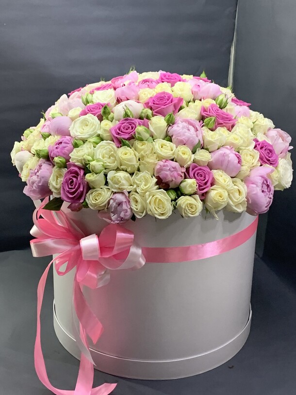 Нежный микс из пионов., артикул F36404 - 66549 рублей, доставка по городу. Flawery - доставка цветов