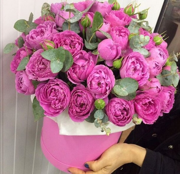 Фаина, артикул F51363 - 12099 рублей, доставка по городу. Flawery - доставка цветов