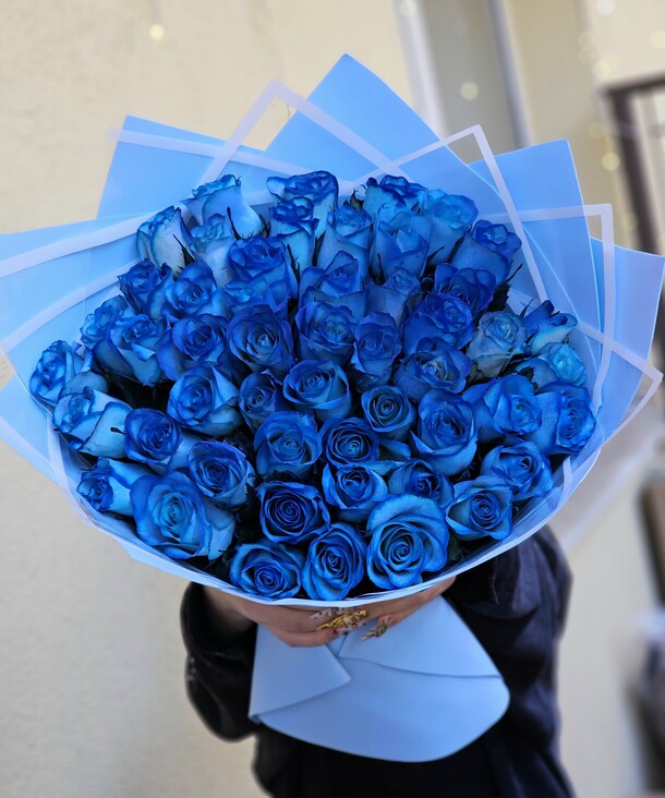 Букет из 51 розы, артикул F1401354 - 18590 рублей, доставка по городу. Flawery - доставка цветов