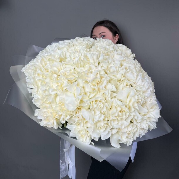 51 white wow🤍 premium, артикул F1196702 - 35000 рублей, доставка по городу. Flawery - доставка цветов