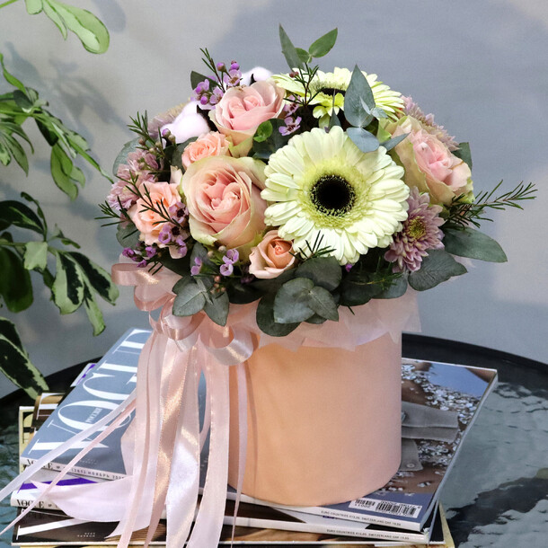 Композиция«венский вальс», артикул F113532 - 4200 рублей, доставка по городу. Flawery - доставка цветов