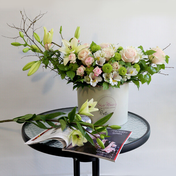 Композиция«наслаждающийся миром», артикул F113538 - 9500 рублей, доставка по городу. Flawery - доставка цветов