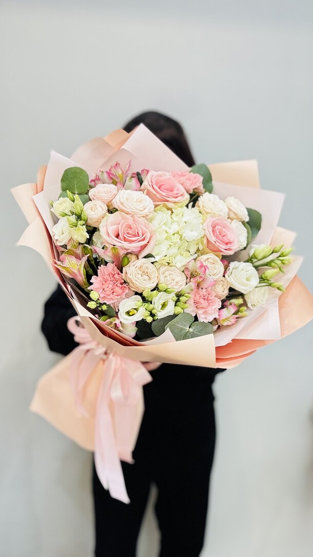 Любимая, артикул F1410769 - 7200 рублей, доставка по городу. Flawery - доставка цветов