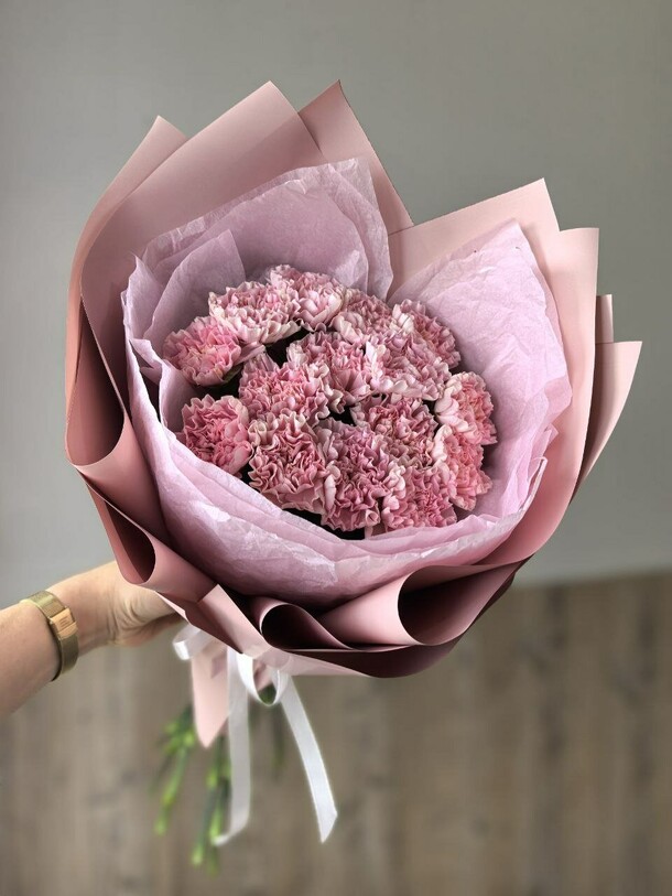 Розовые диантусы 15 шт, артикул F1437609 - 2800 рублей, доставка по городу. Flawery - доставка цветов