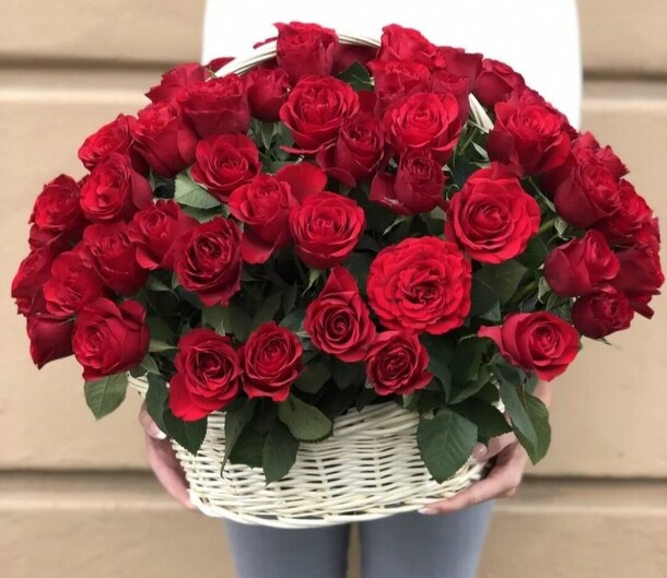 Комплимент, артикул F1107971 - 23790 рублей, доставка по городу. Flawery - доставка цветов