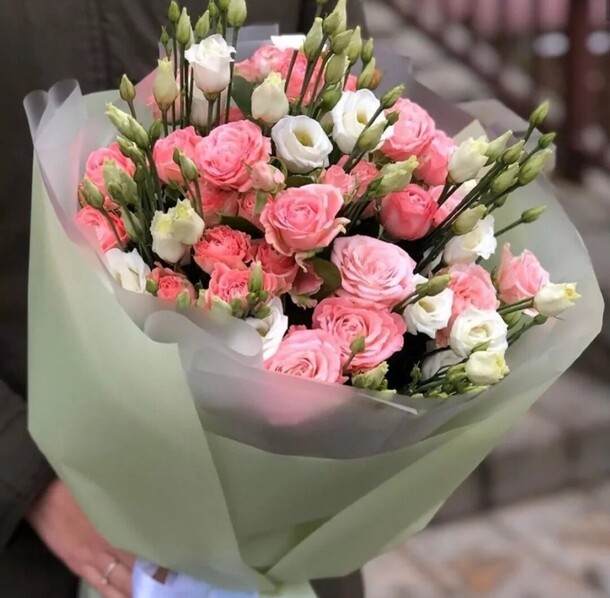 Нежный микс, артикул F1107990 - 8970 рублей, доставка по городу. Flawery - доставка цветов