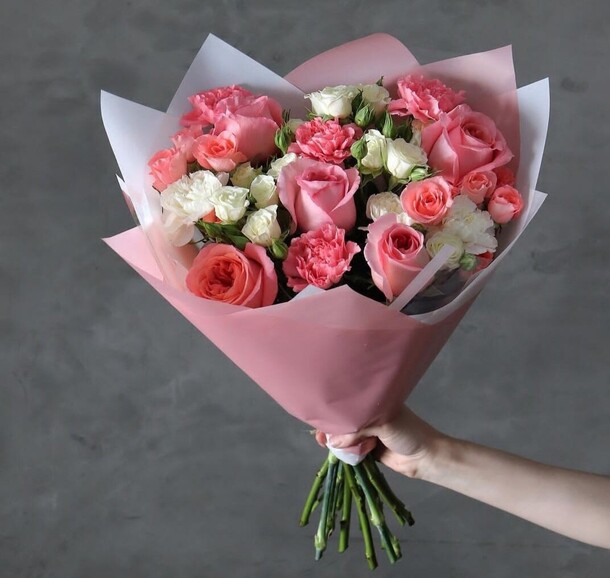 Риана, артикул F1162066 - 8150 рублей, доставка по городу. Flawery - доставка цветов