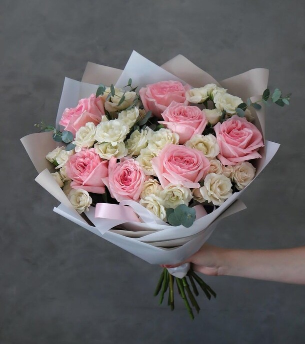 Лиля, артикул F1162090 - 8169 рублей, доставка по городу. Flawery - доставка цветов