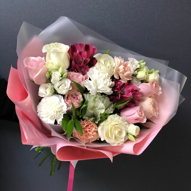 "бал цветов", артикул F1209393 - 7960 рублей, доставка по городу. Flawery - доставка цветов