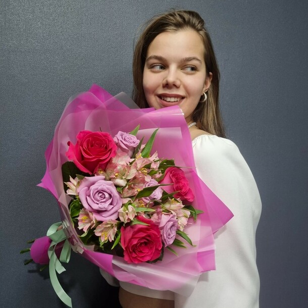 Нежный флирт, артикул F1240214 - 3950 рублей, доставка по городу. Flawery - доставка цветов