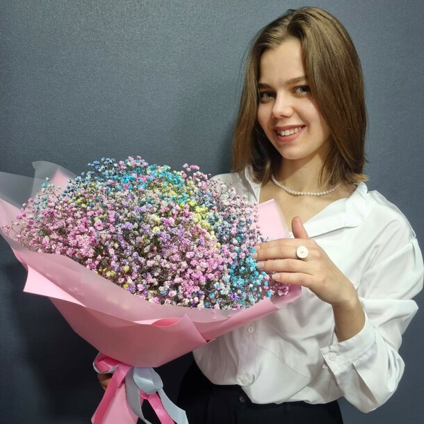 15 веточек радужной гипсофилы в упаковке, артикул F1245987 - 7290 рублей, доставка по городу. Flawery - доставка цветов