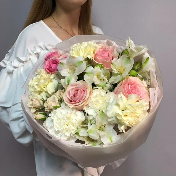 Нежный флирт, артикул F1336862 - 7392 рублей, доставка по городу. Flawery - доставка цветов