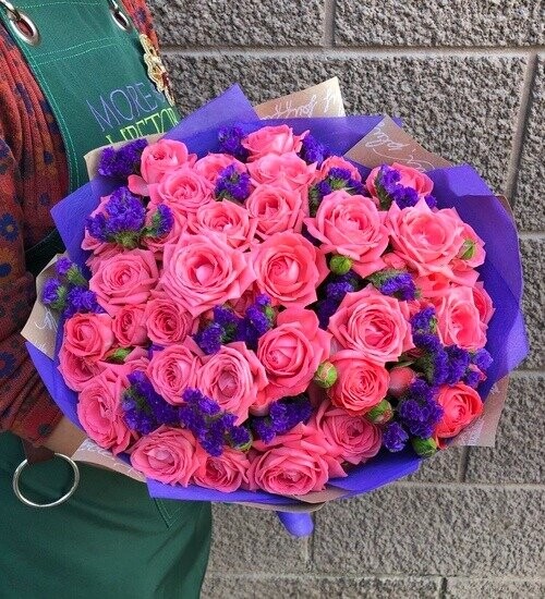 Букет воздушный поцелуй, размер m, артикул F1422005 - 4818 рублей, доставка по городу. Flawery - доставка цветов