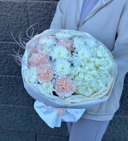 Букет эйфория, артикул F1422783 - 4545 рублей, доставка по городу. Flawery - доставка цветов