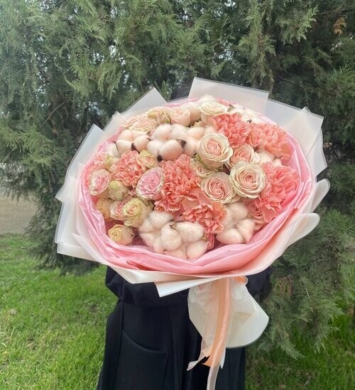 Букет розовое вино, артикул F1422796 - 5818 рублей, доставка по городу. Flawery - доставка цветов