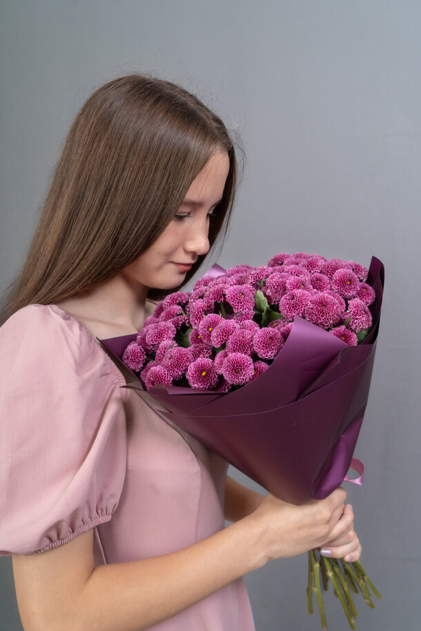 Букет из сантини пурпетта, артикул F1421324 - 4232 рублей, доставка по городу. Flawery - доставка цветов