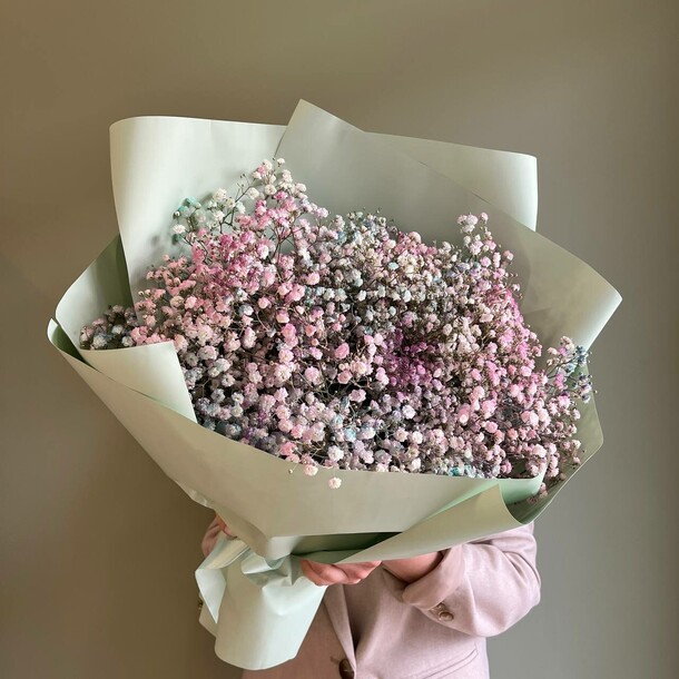 Букет из радужной гипсофила, артикул F1453361 - 9181 рублей, доставка по городу. Flawery - доставка цветов