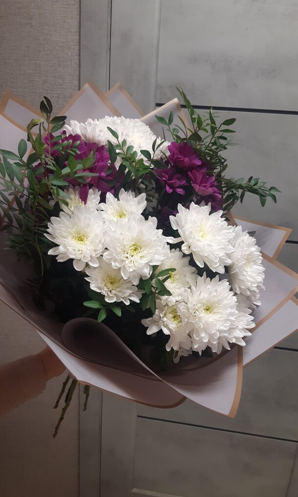 Офигенный, артикул F1420693 - 2550 рублей, доставка по городу. Flawery - доставка цветов