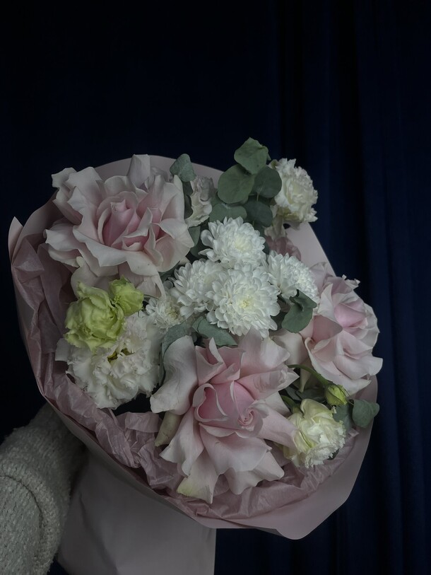 Верный вариант, артикул F1432011 - 3850 рублей, доставка по городу. Flawery - доставка цветов