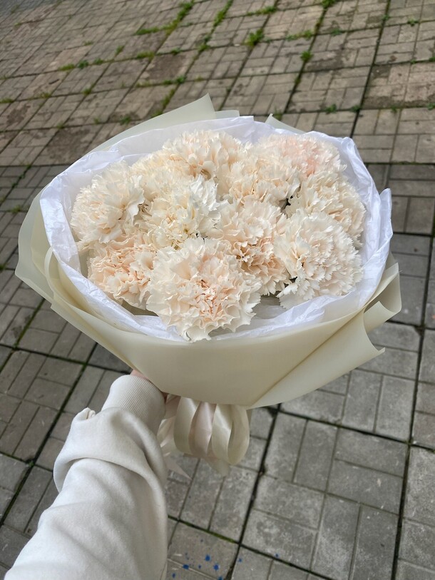 Пломбир, артикул F1376674 - 3890 рублей, доставка по городу. Flawery - доставка цветов