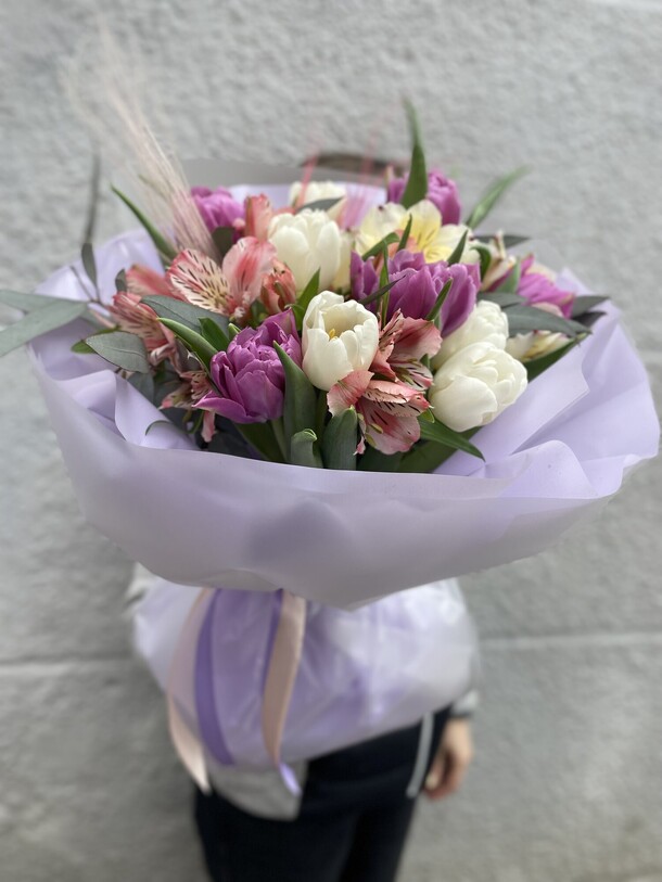 Весна, артикул F1256225 - 6050 рублей, доставка по городу. Flawery - доставка цветов