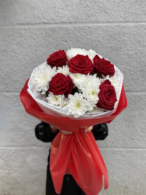 Букет цветов, артикул F1263739 - 6601 рублей, доставка по городу. Flawery - доставка цветов