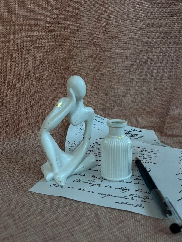 Мыслитель, артикул F1427405 - 2100 рублей, доставка по городу. Flawery - доставка цветов