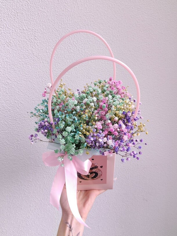 Гипсофила в сумочке, артикул F1450157 - 1800 рублей, доставка по городу. Flawery - доставка цветов