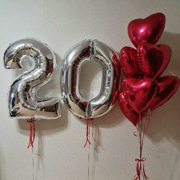 Композиция из цифр и сердец, артикул F1429729 - 5750 рублей, доставка по городу. Flawery - доставка цветов