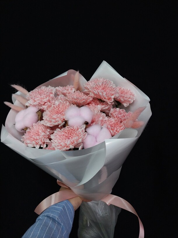 Тренд букет, артикул F1443591 - 2396 рублей, доставка по городу. Flawery - доставка цветов