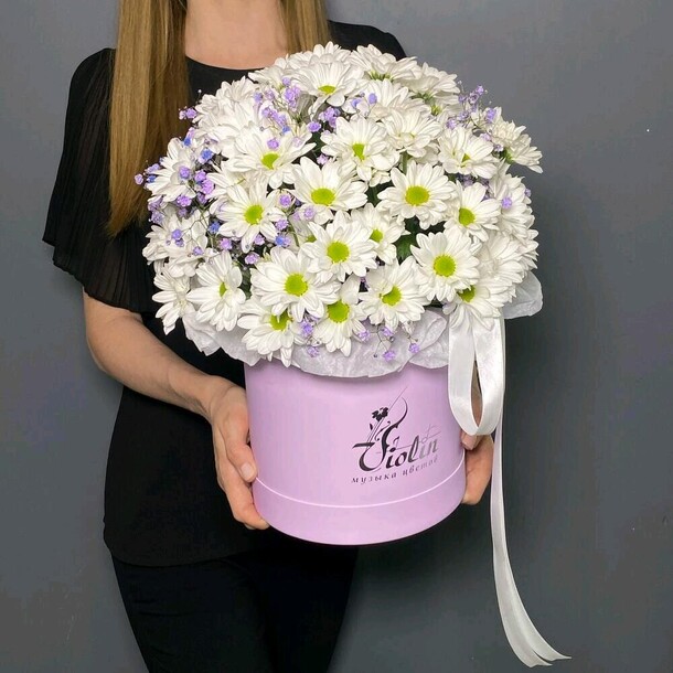 Волшебный коробка с цветами, артикул F1446005 - 3719 рублей, доставка по городу. Flawery - доставка цветов