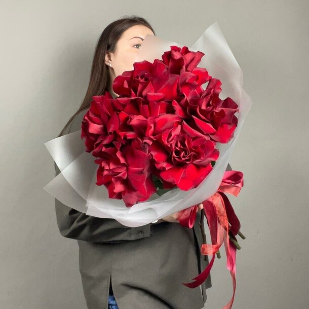 Элегантный букет, артикул F1480332 - 3719 рублей, доставка по городу. Flawery - доставка цветов