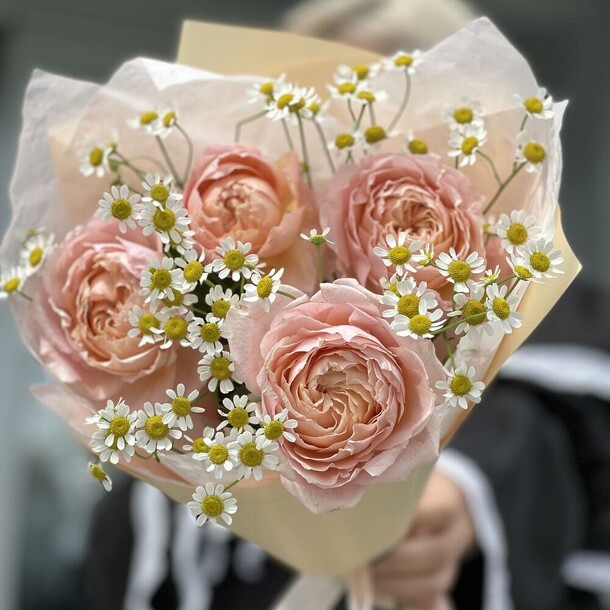 Букет «дыхание лета», артикул F1470040 - 2480 рублей, доставка по городу. Flawery - доставка цветов