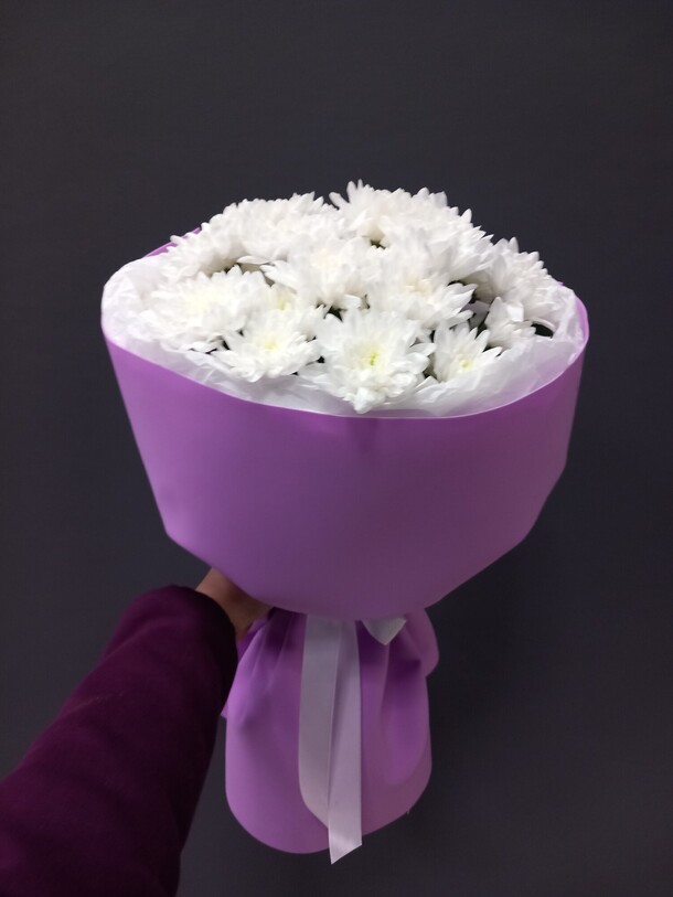 Букет из кустовых хризантема, артикул F1502478 - 1850 рублей, доставка по городу. Flawery - доставка цветов