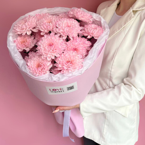 Букет из махровых хризантем, артикул F1410970 - 2208 рублей, доставка по городу. Flawery - доставка цветов