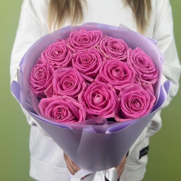 Розовые розы 11 шт (50 см)(россия), артикул F1450265 - 3190 рублей, доставка по городу. Flawery - доставка цветов