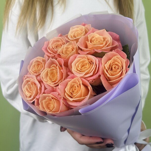 Оранжевые розы 11 шт (50 см)(россия), артикул F1450279 - 3134 рублей, доставка по городу. Flawery - доставка цветов