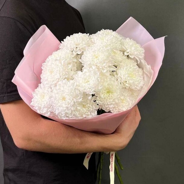 Букет из кустовой хризантемы, артикул F1476124 - 3200 рублей, доставка по городу. Flawery - доставка цветов