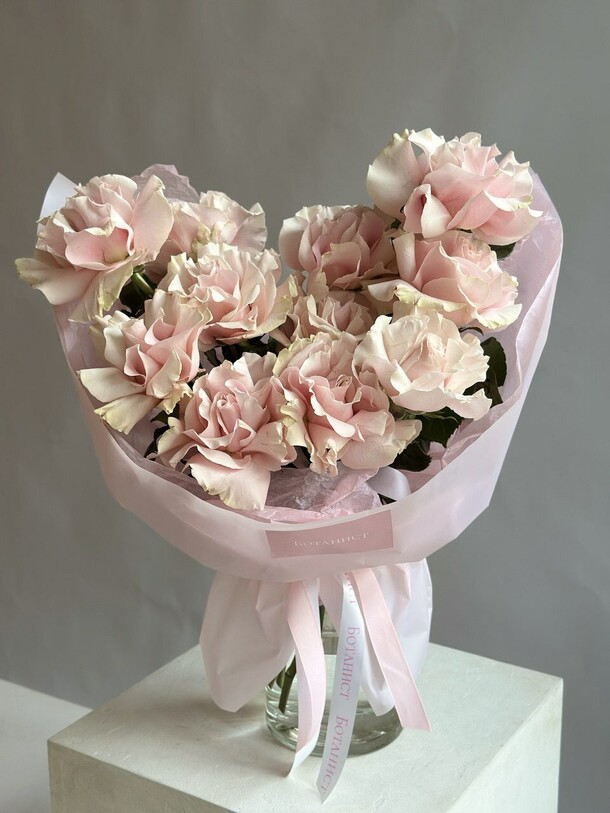 Букет из розовой розы, артикул F1452512 - 3800 рублей, доставка по городу. Flawery - доставка цветов